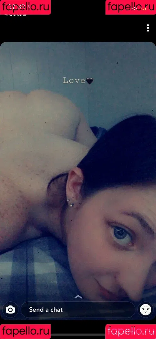 frecklesandroses25 Onlyfans Photo Gallery 