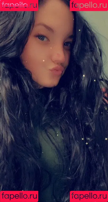 frecklesandroses25 Onlyfans Photo Gallery 