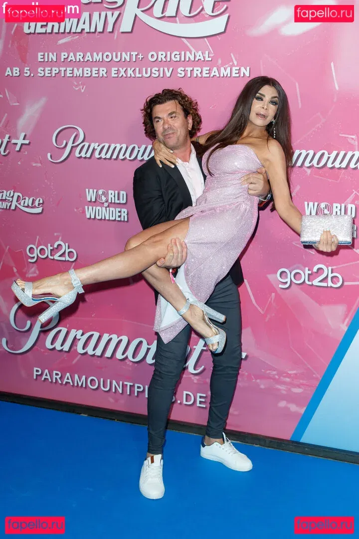 Kader Loth Onlyfans Photo Gallery 