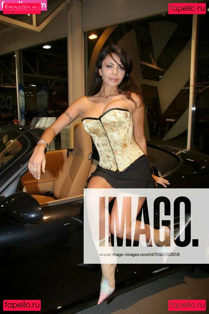 Kader Loth Onlyfans Photo Gallery 