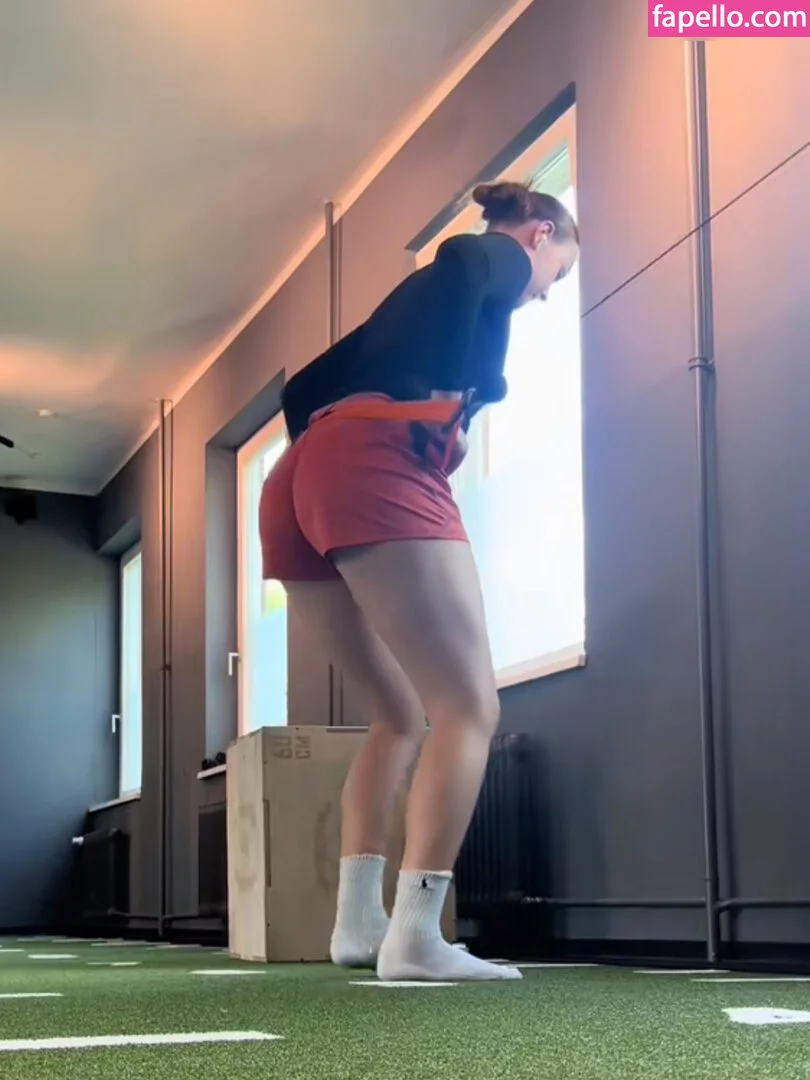Lina Sontag Nude Onlyfans Photo 7