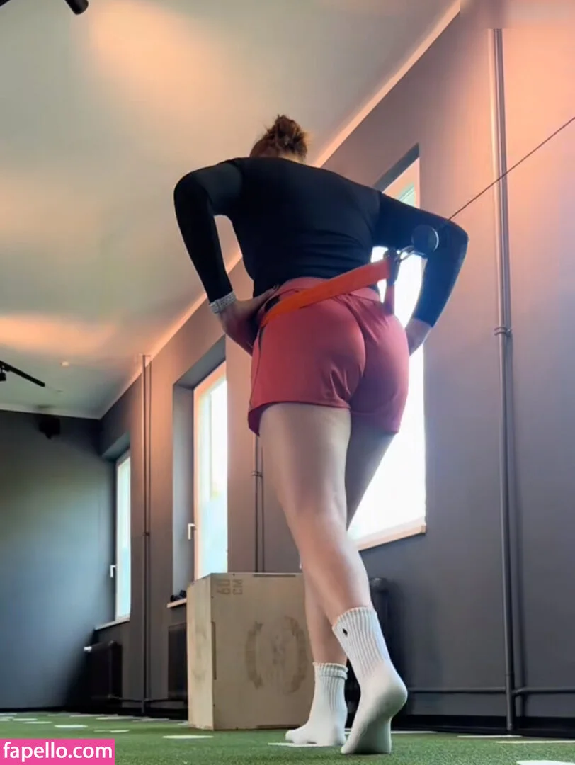 Lina Sontag Nude Onlyfans Photo 8