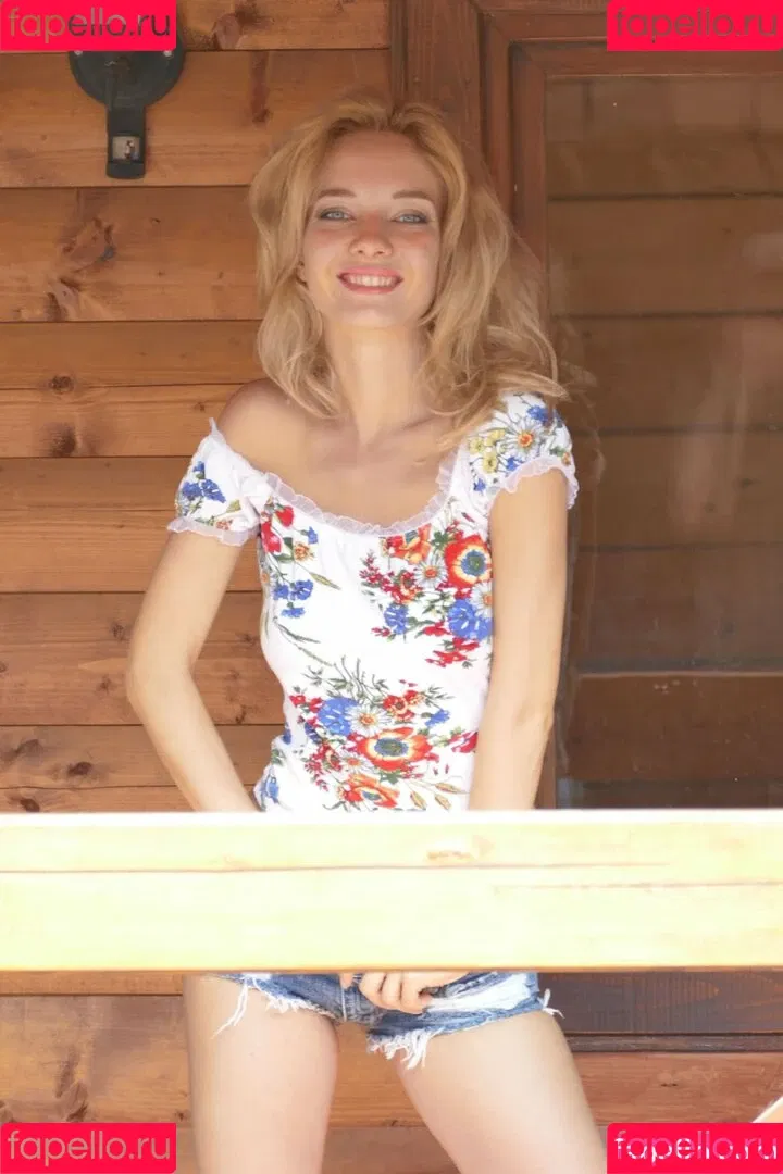 Delilah G Onlyfans Photo Gallery 
