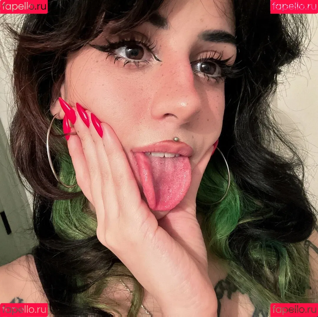 lilbatty Onlyfans Photo Gallery 