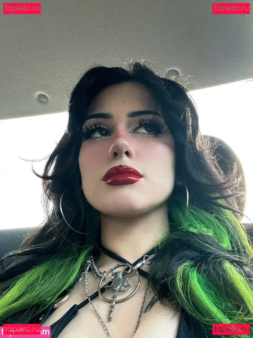 lilbatty Onlyfans Photo Gallery 