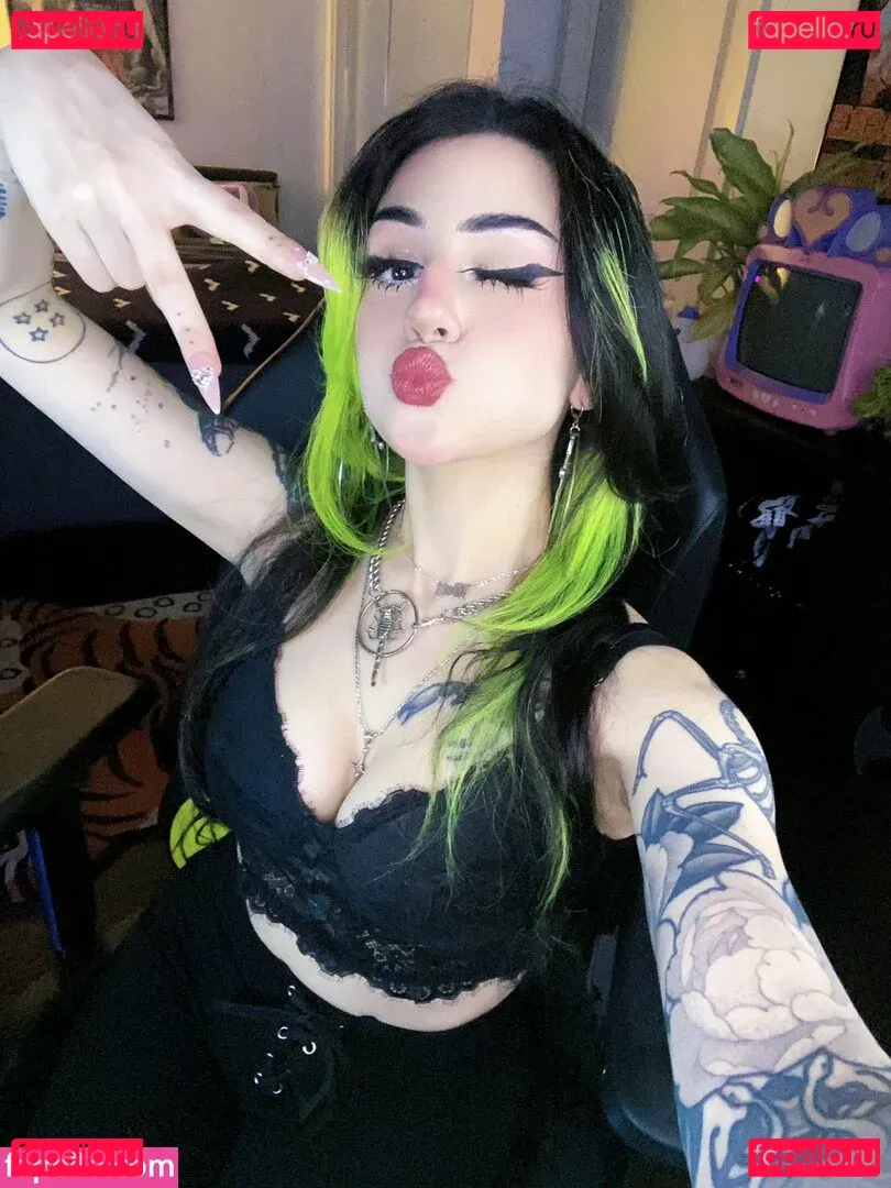 lilbatty Onlyfans Photo Gallery 