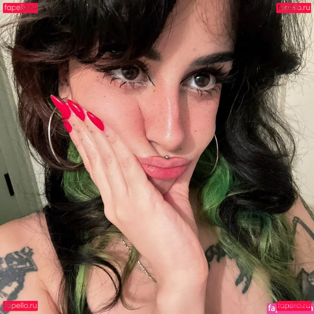 lilbatty Onlyfans Photo Gallery 