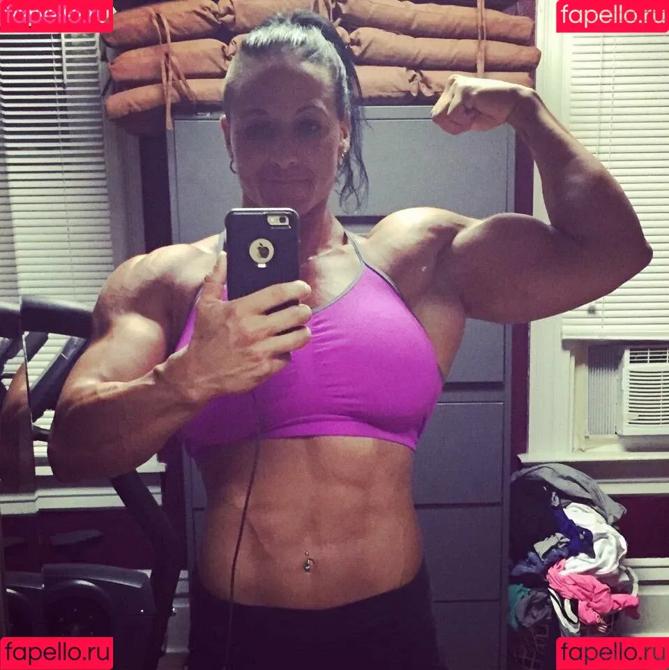 Theresa Ivancik Onlyfans Photo Gallery 
