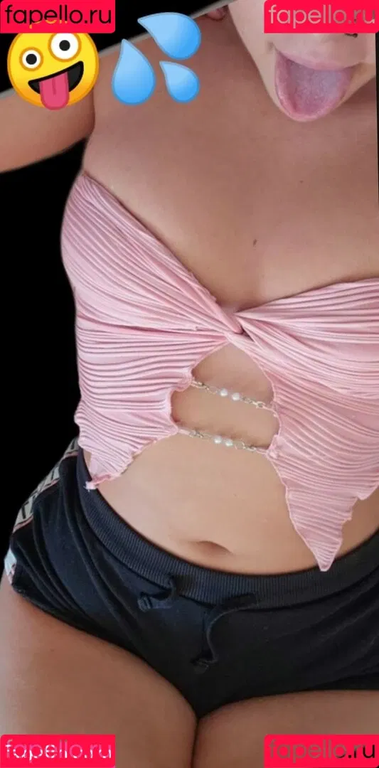 Its_me_melii Onlyfans Photo Gallery 