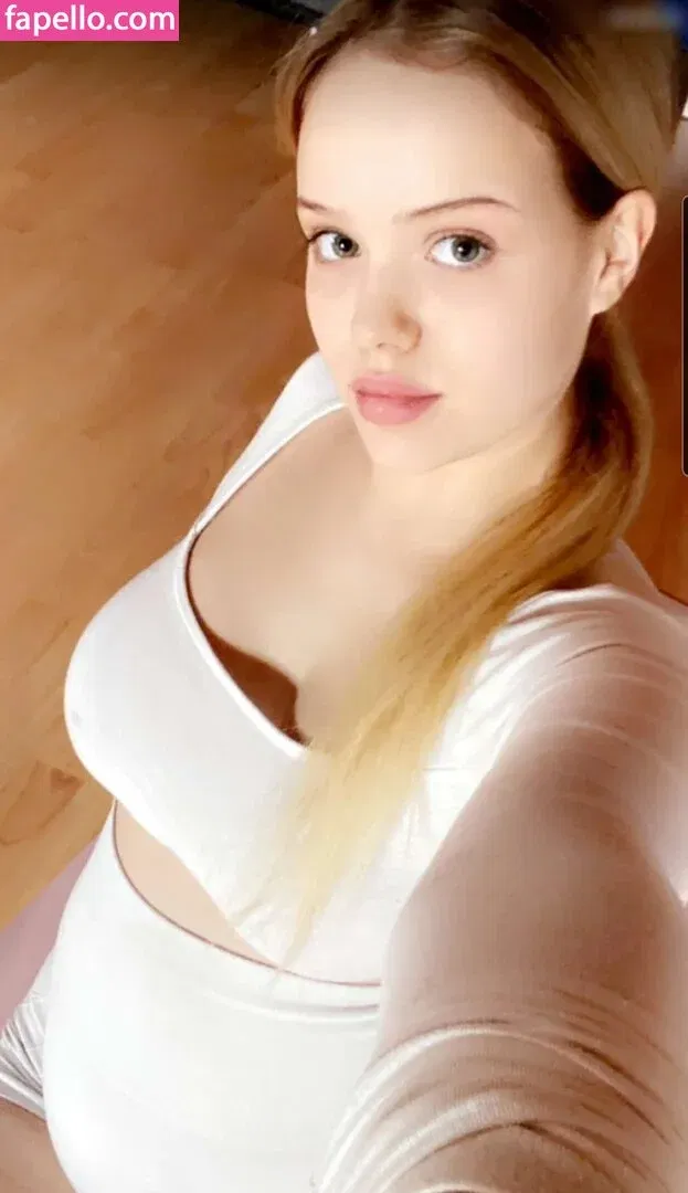 Annewendel_ Onlyfans Photo Gallery 