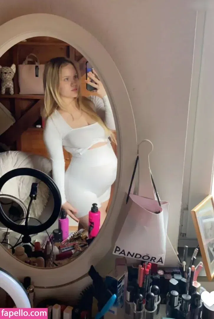 Annewendel_ Onlyfans Photo Gallery 