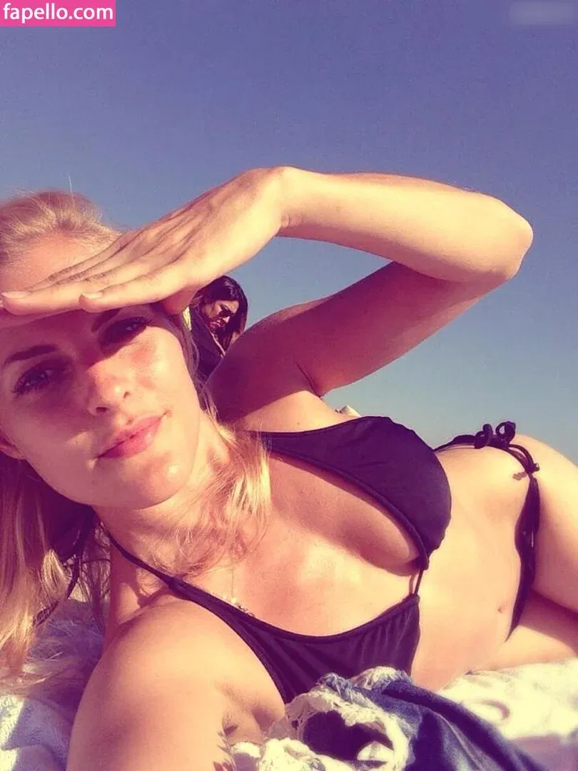 Sandy Mölling Onlyfans Photo Gallery 