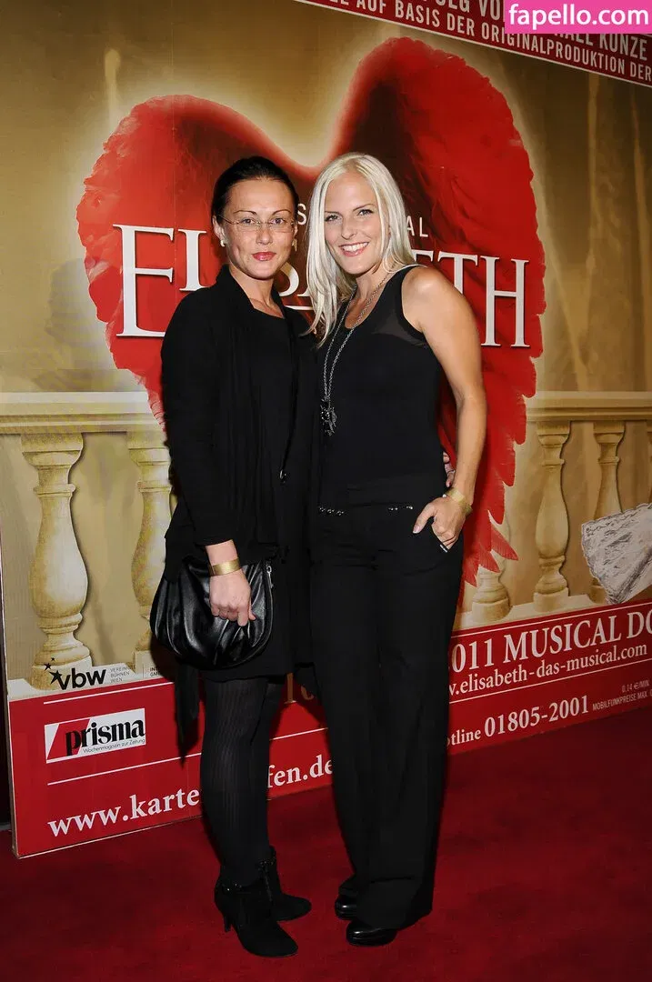 Sandy Mölling Onlyfans Photo Gallery 