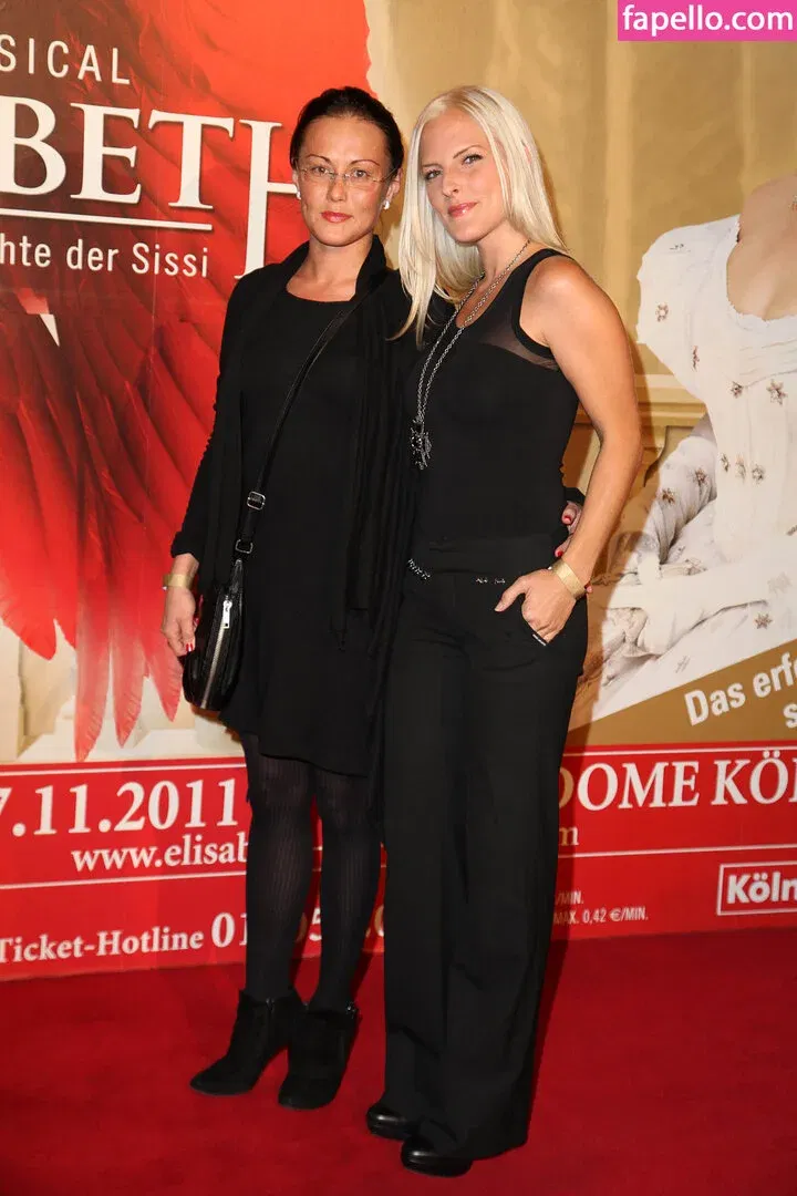 Sandy Mölling Onlyfans Photo Gallery 