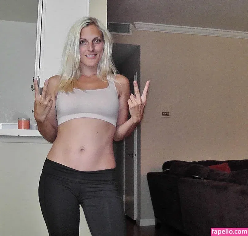 Sandy Mölling Onlyfans Photo Gallery 