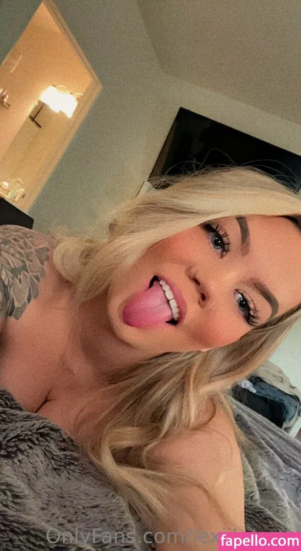 lexiilovvee Onlyfans Photo Gallery 