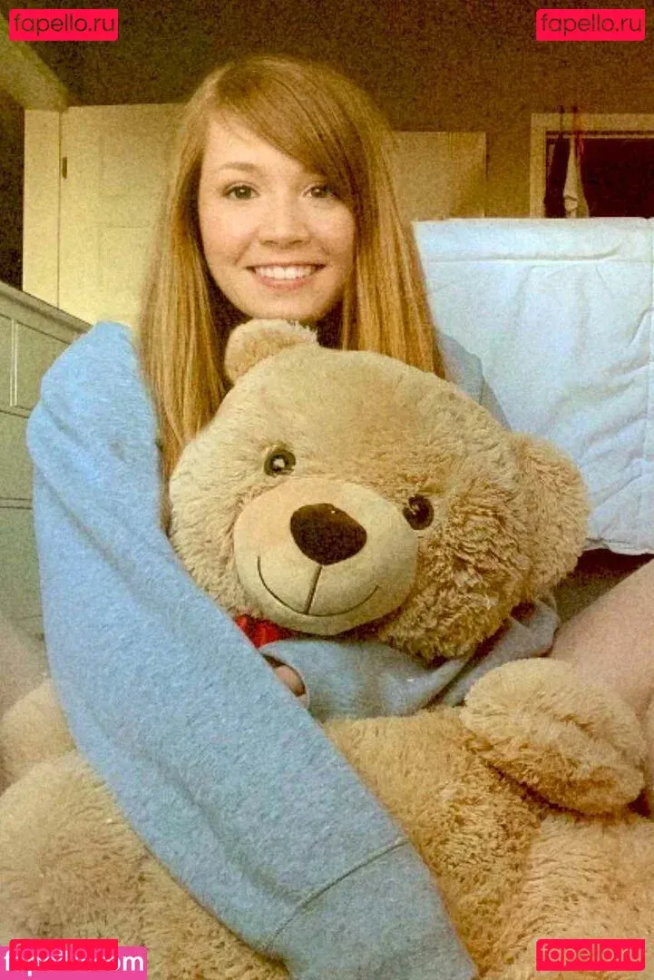 RoxieIsGold Onlyfans Photo Gallery 