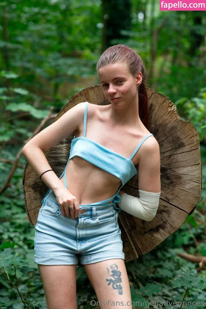 negativeprinces Onlyfans Photo Gallery 