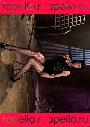 Asphyxia Noir Onlyfans Photo Gallery 