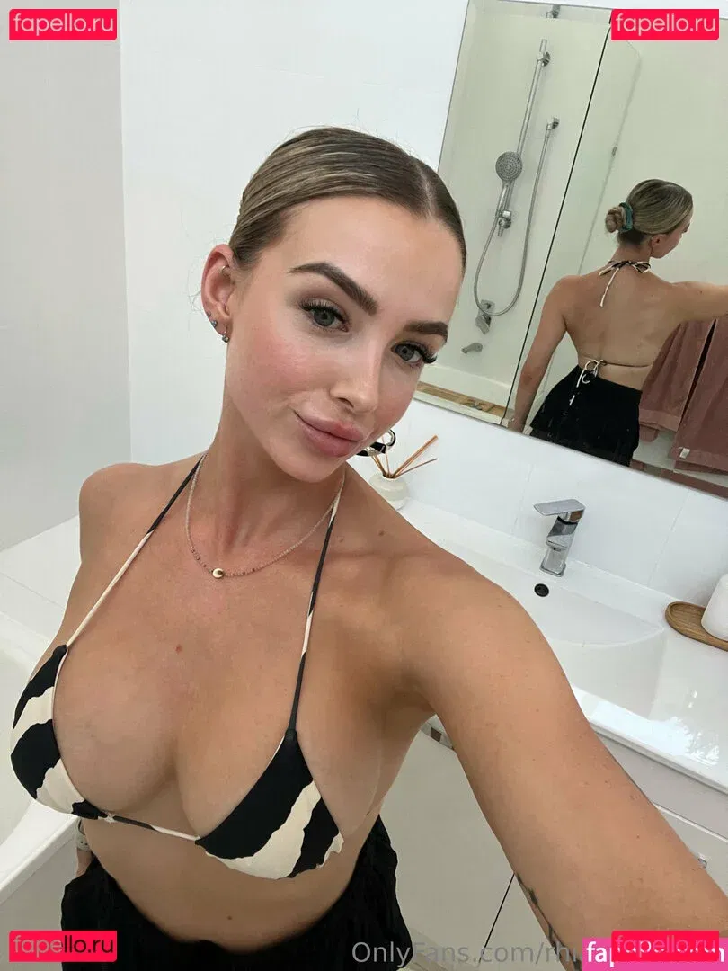 Rhiana Webber Onlyfans Photo Gallery 