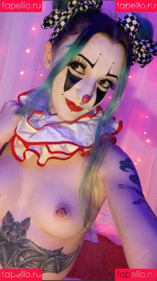 lydiawiltsclown Onlyfans Photo Gallery 