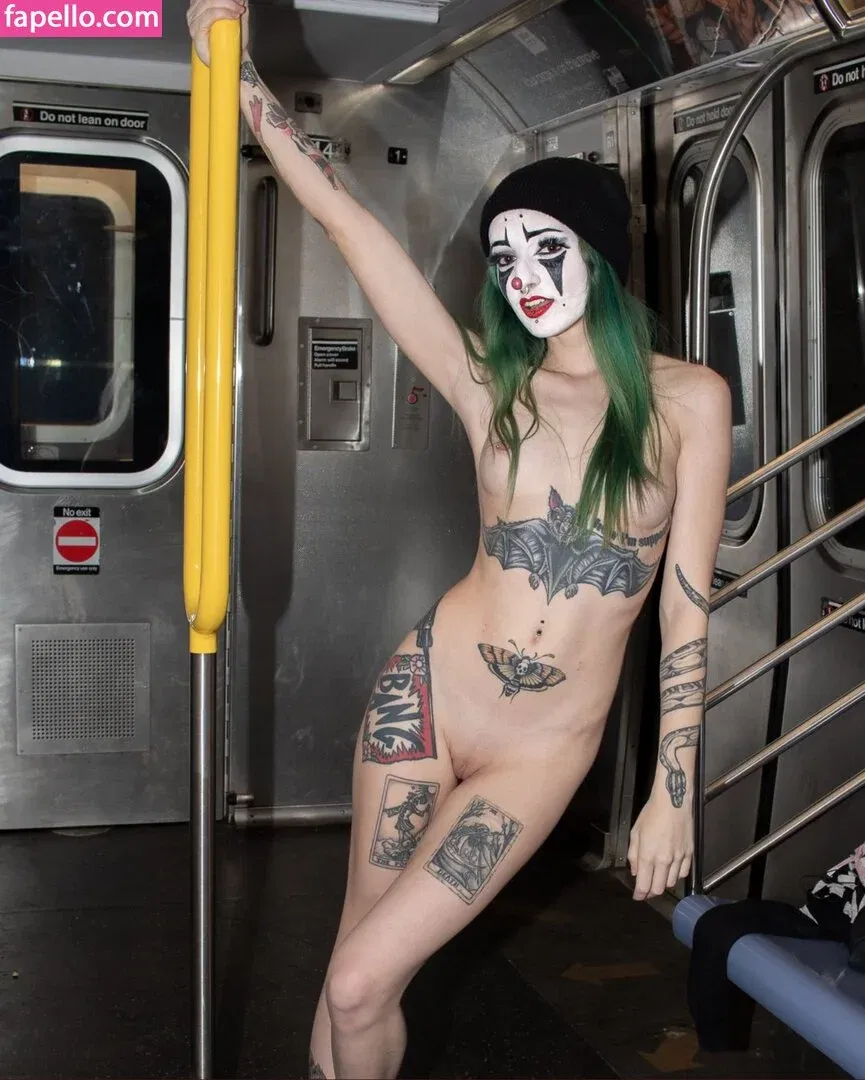 lydiawiltsclown Onlyfans Photo Gallery 