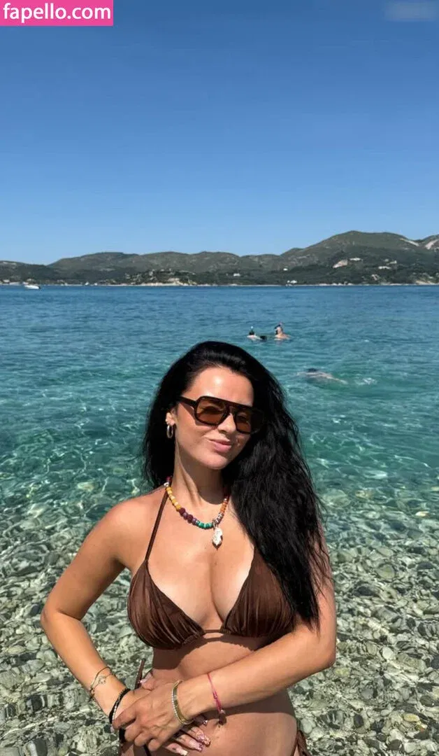 Isabell Böttger Onlyfans Photo Gallery 