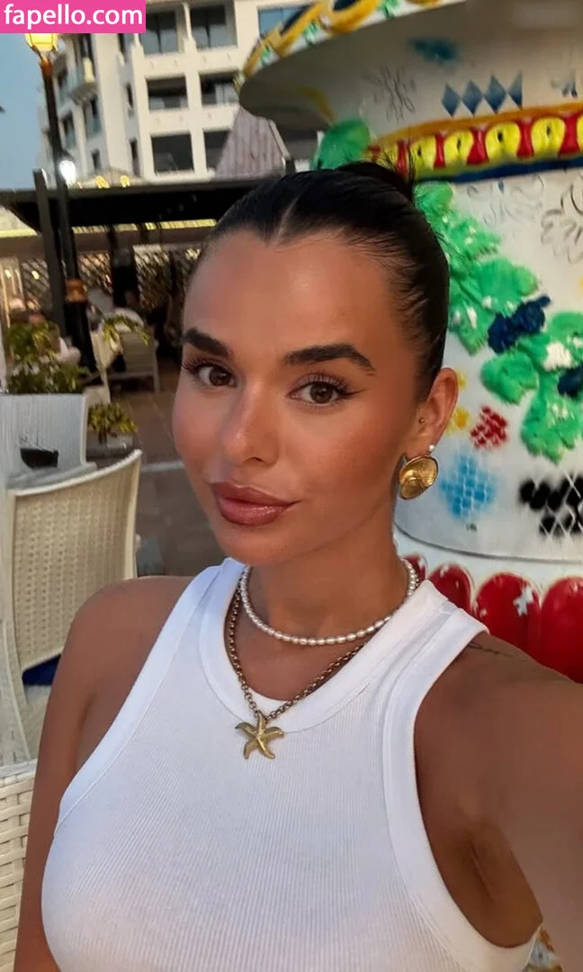 Isabell Böttger Onlyfans Photo Gallery 