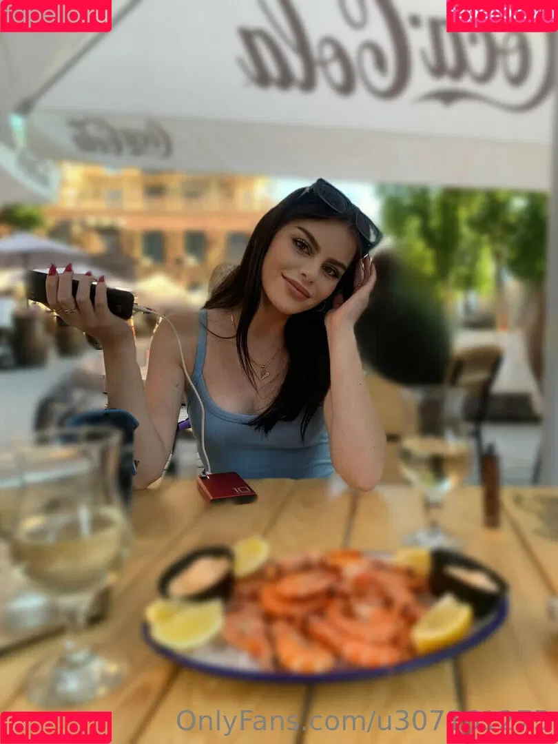 nika_dream Onlyfans Photo Gallery 