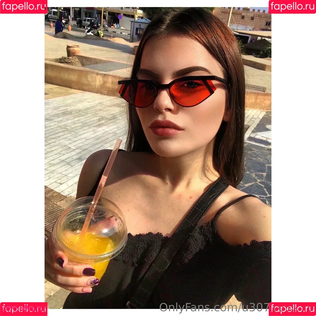 nika_dream Onlyfans Photo Gallery 