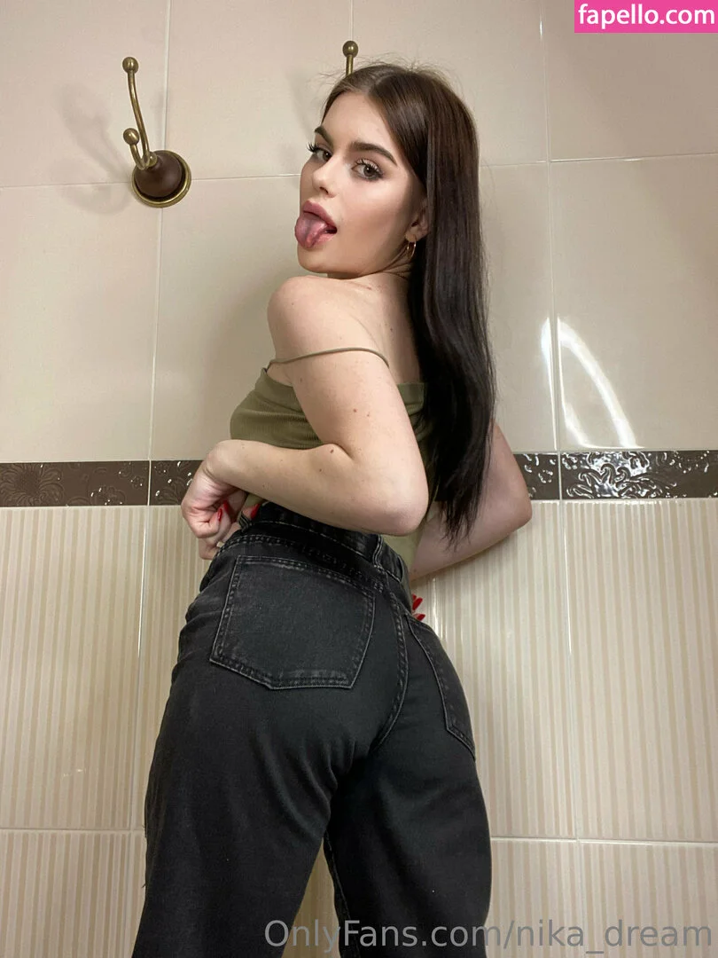 nika_dream Onlyfans Photo Gallery 