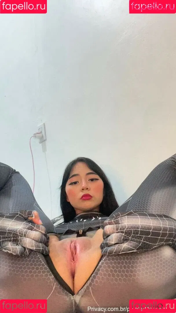 manukitty Onlyfans Photo Gallery 