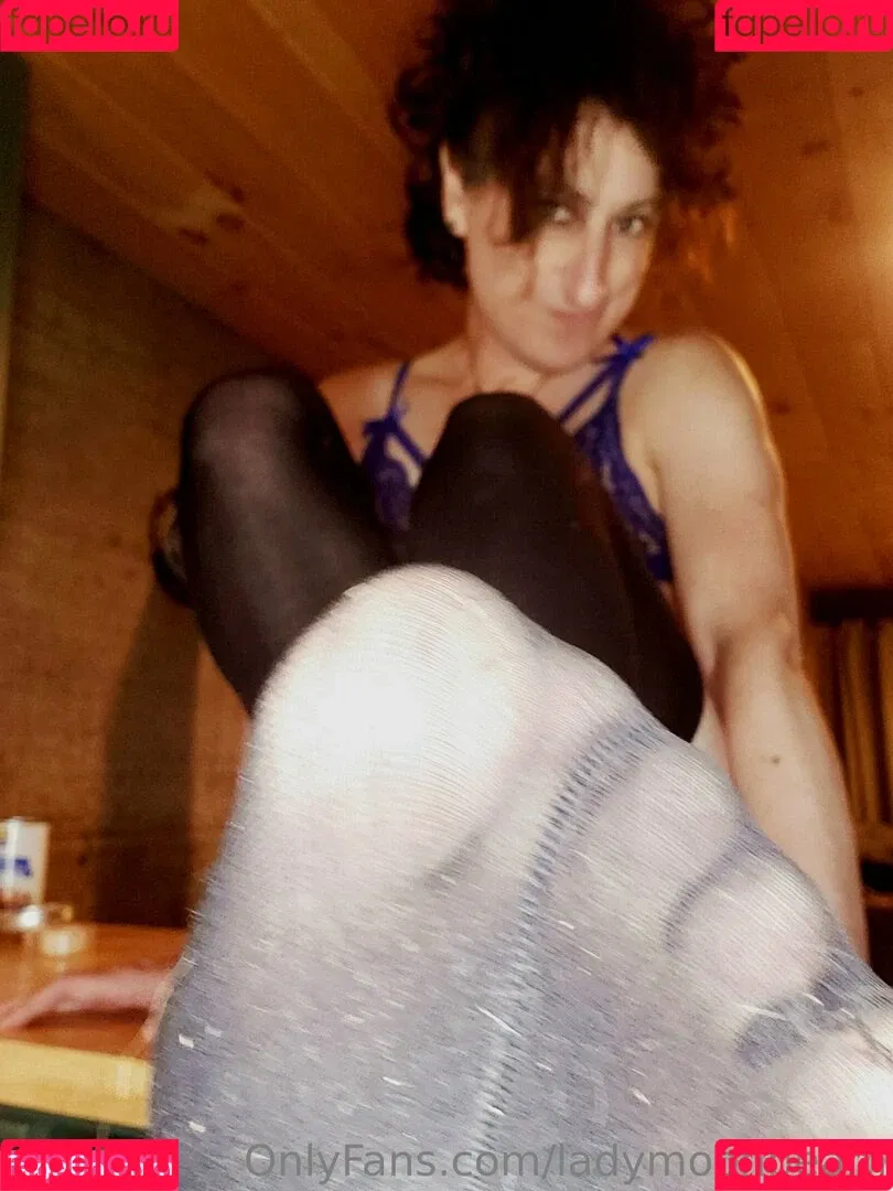 ladymoonbeam Onlyfans Photo Gallery 