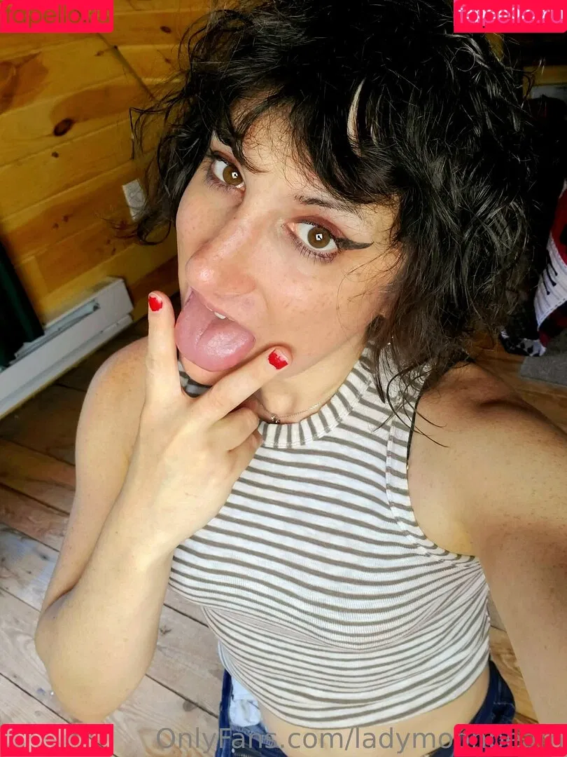 ladymoonbeam Onlyfans Photo Gallery 