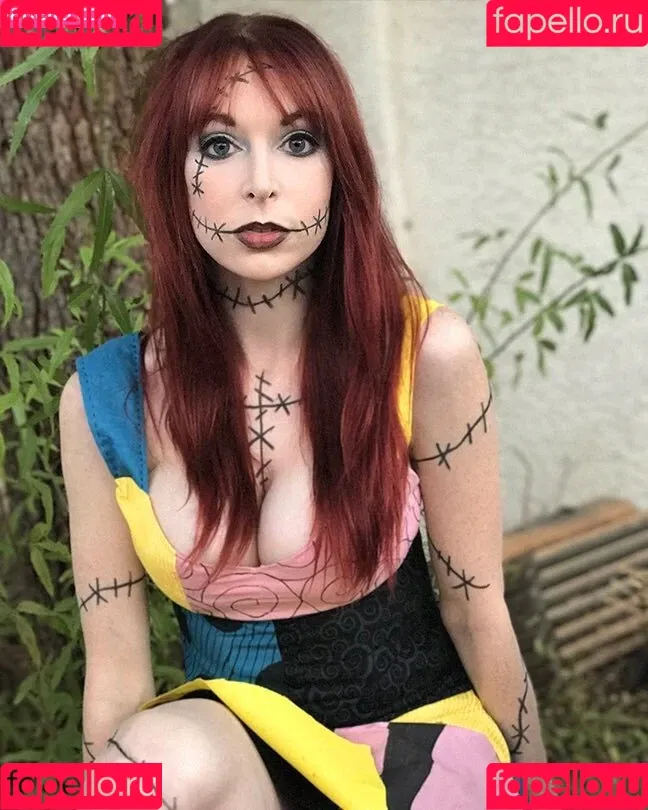 Lisa Foiles Onlyfans Photo Gallery 