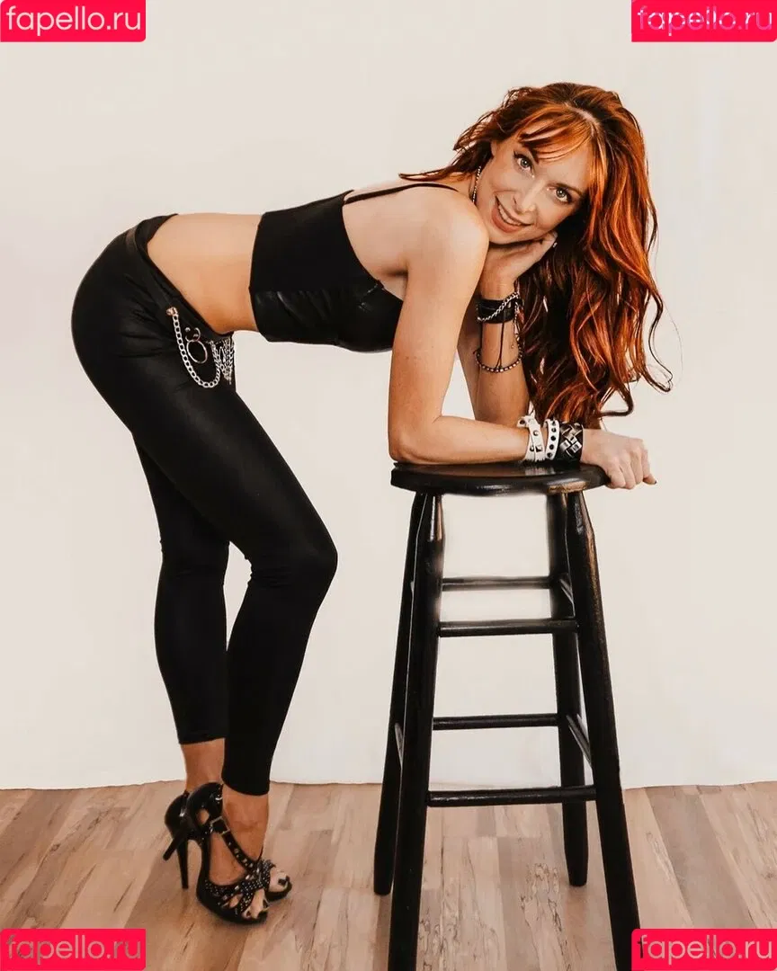 Lisa Foiles Onlyfans Photo Gallery 
