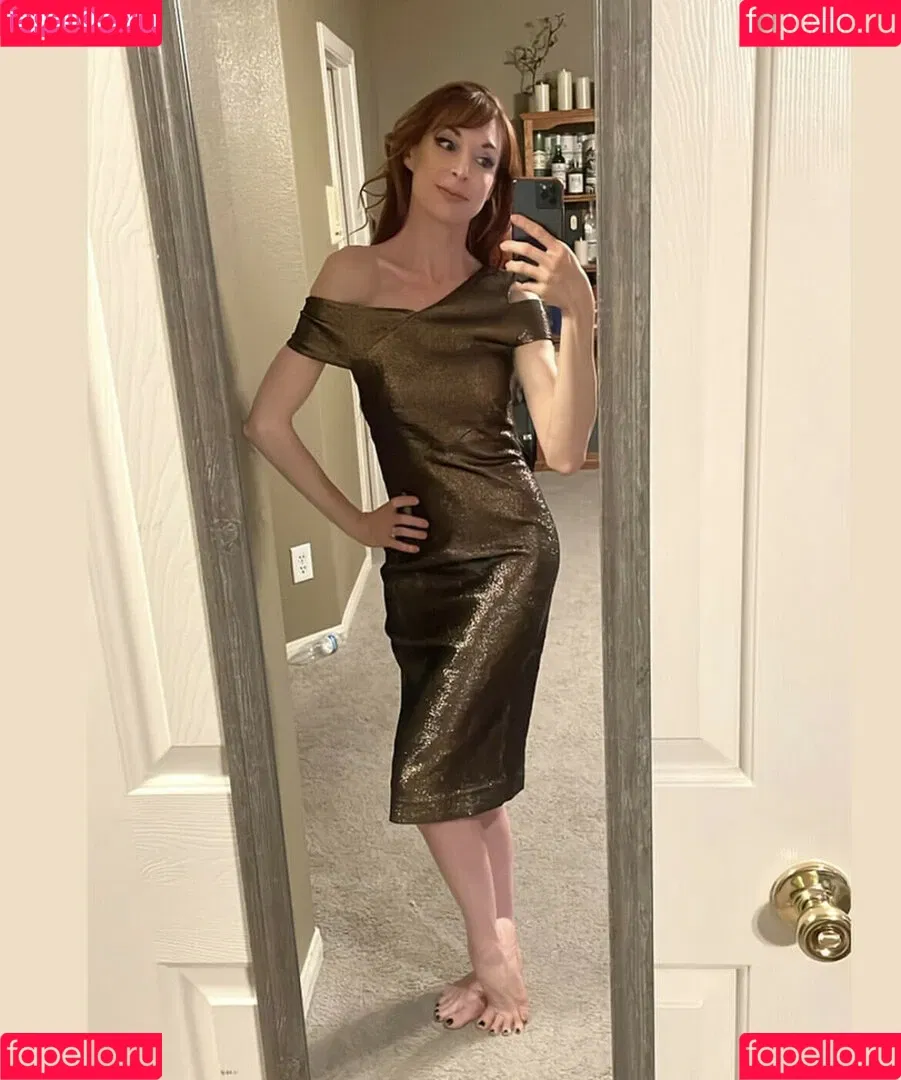 Lisa Foiles Onlyfans Photo Gallery 
