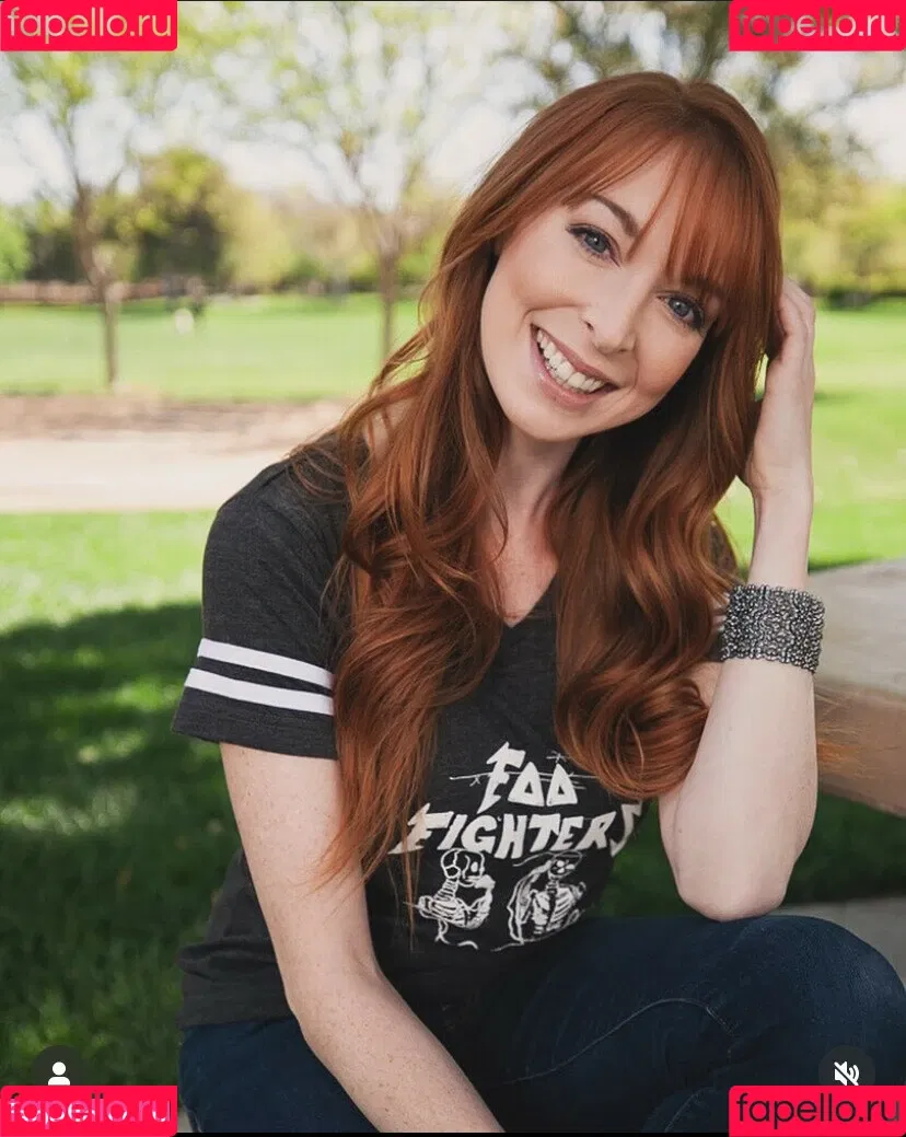 Lisa Foiles Onlyfans Photo Gallery 