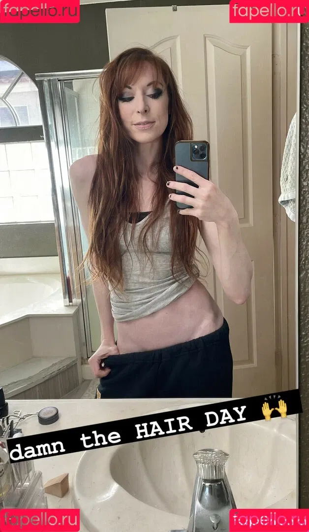 Lisa Foiles Onlyfans Photo Gallery 
