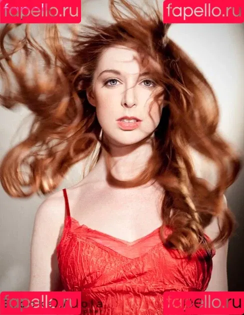 Lisa Foiles Onlyfans Photo Gallery 