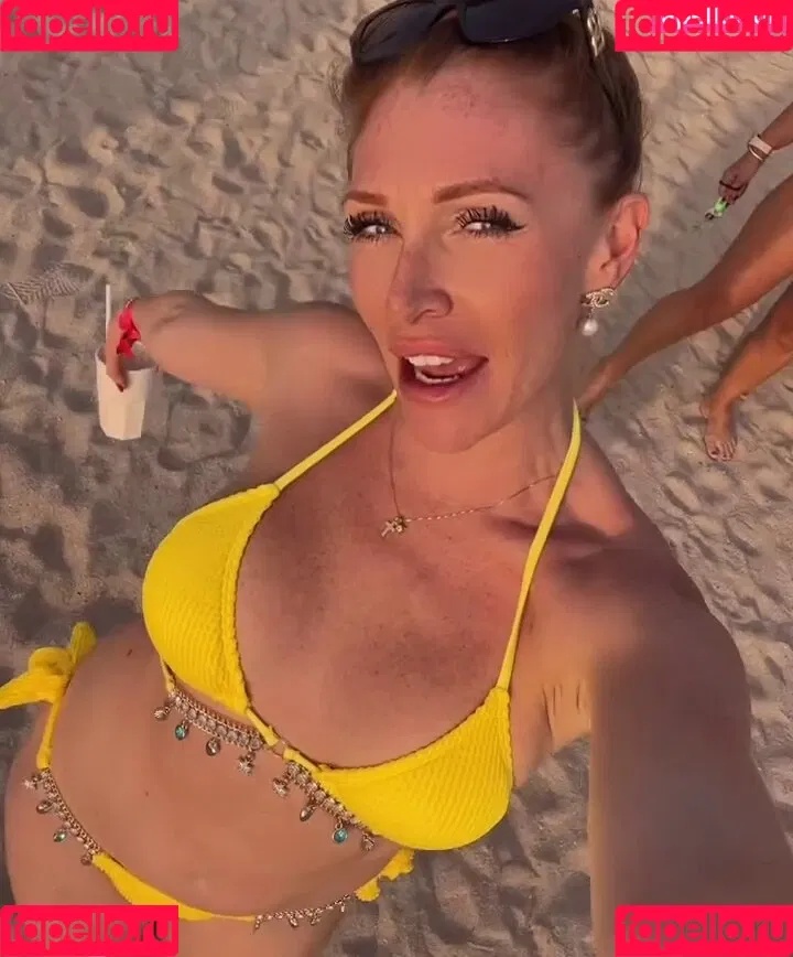 Georgina Fleur Onlyfans Photo Gallery 