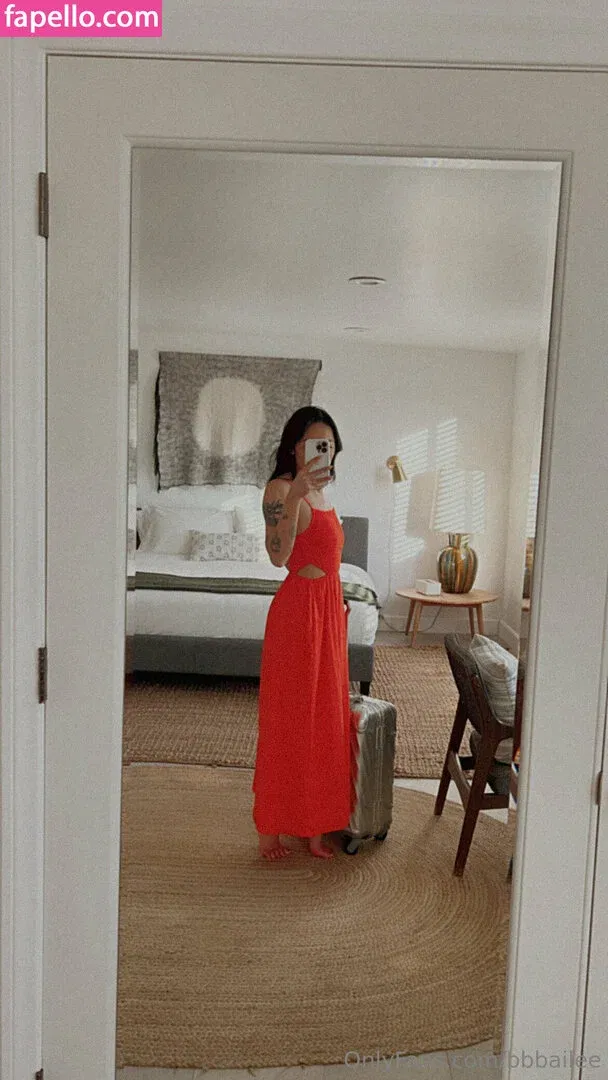 banhmibailee Onlyfans Photo Gallery 