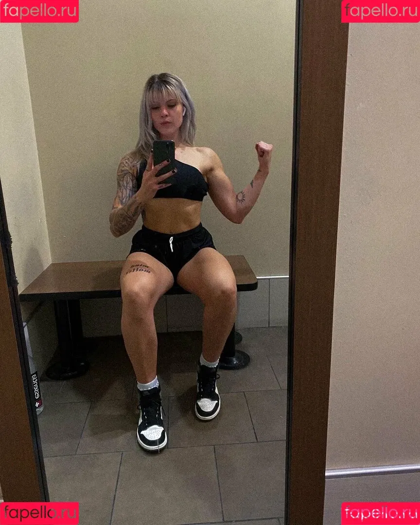gymmamiiiii Onlyfans Photo Gallery 