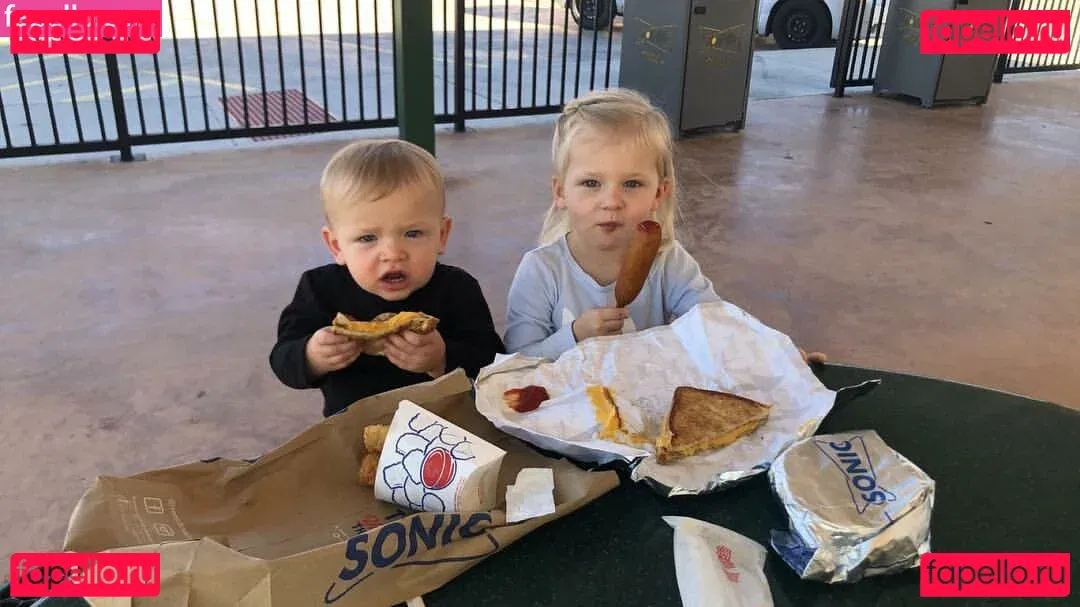 gymmamiiiii Onlyfans Photo Gallery 