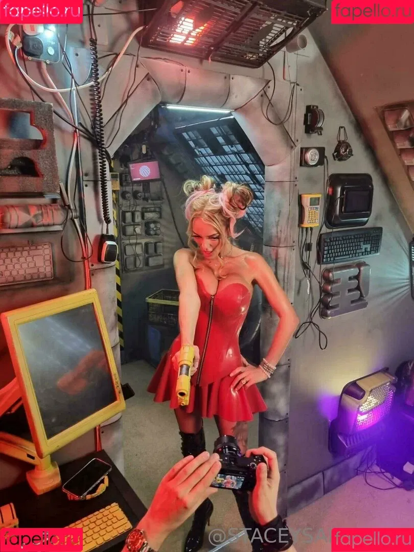 Stacey Saran Onlyfans Photo Gallery 
