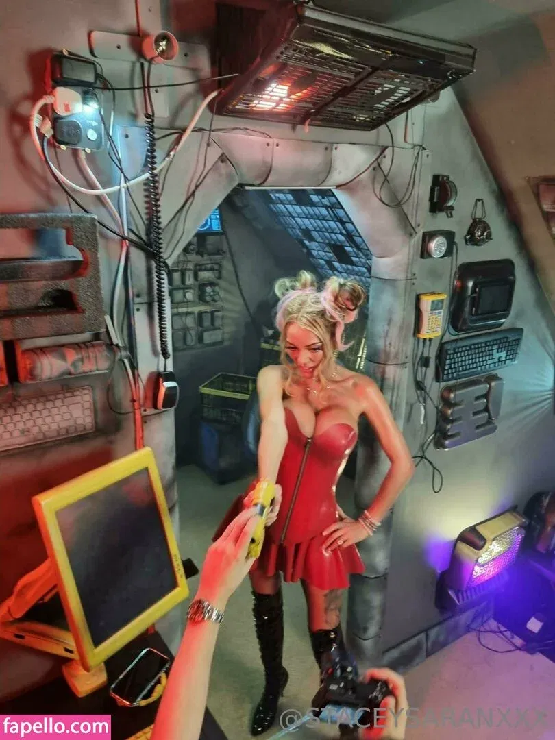 Stacey Saran Onlyfans Photo Gallery 