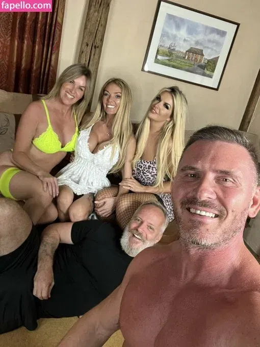 Stacey Saran Onlyfans Photo Gallery 