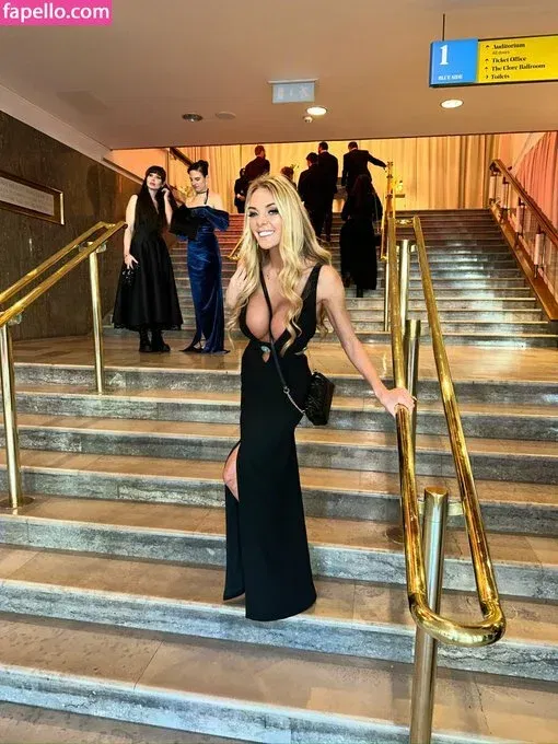 Stacey Saran Onlyfans Photo Gallery 