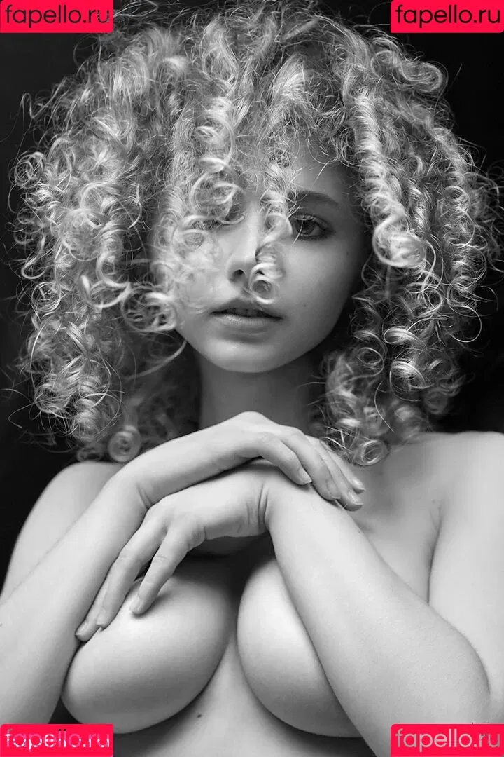 Alina Kurzova Onlyfans Photo Gallery 