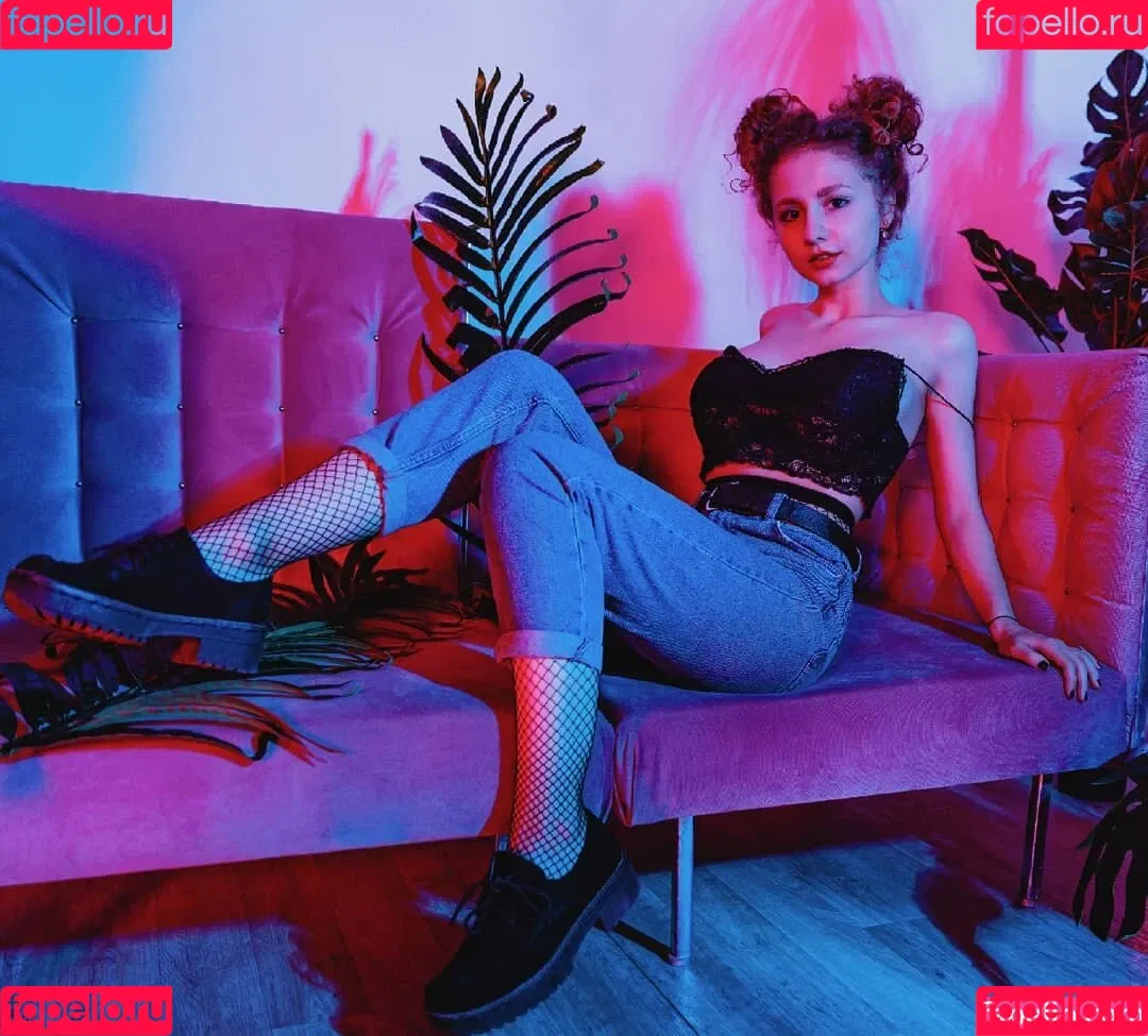 Alina Kurzova Onlyfans Photo Gallery 